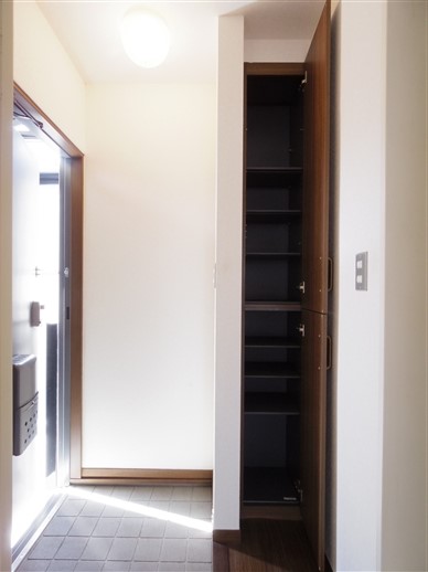 宮内サンハイツ西新井F棟 玄関