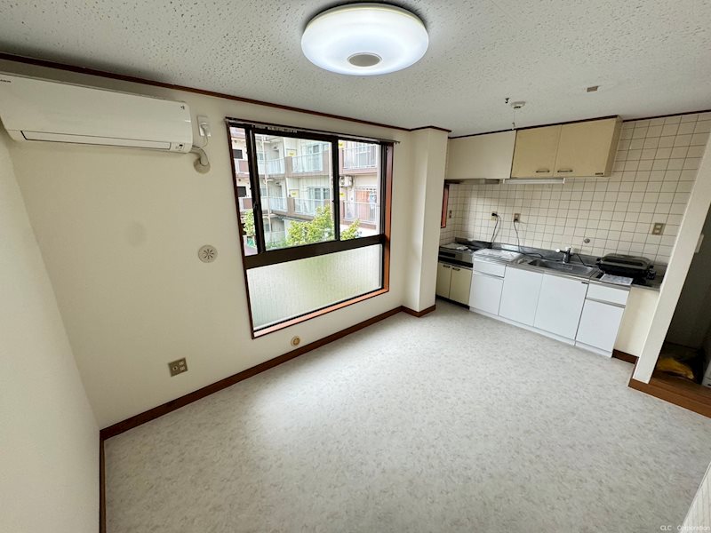 プラトゥハウス リビング