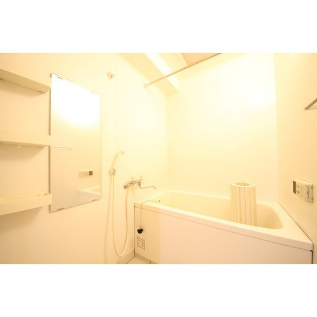 カーサ　スズキ 風呂画像