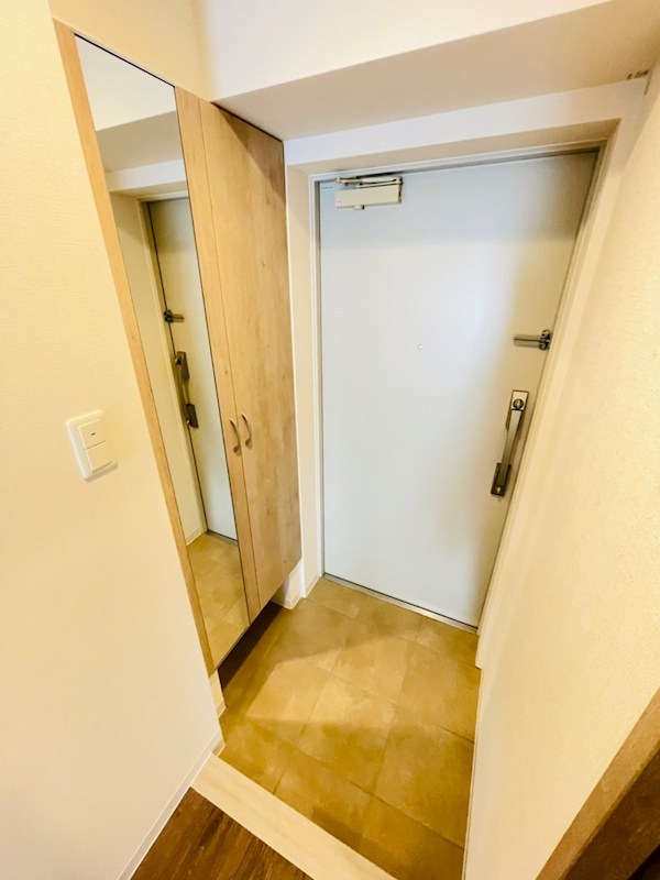 フレアコート北千住  玄関