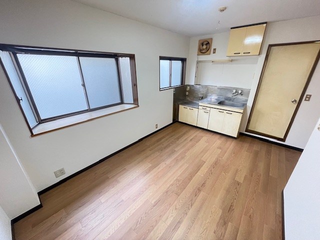 ハイツアサヌマ リビング