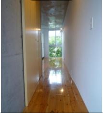 オットキューブ   玄関