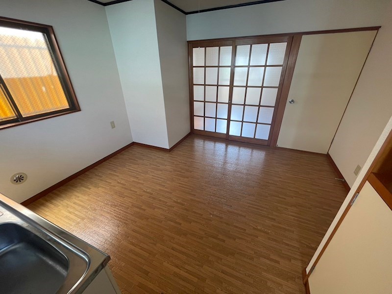 ティ・シャトル  リビング