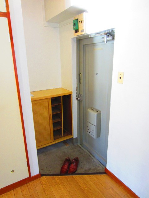 木場コーポラス 玄関