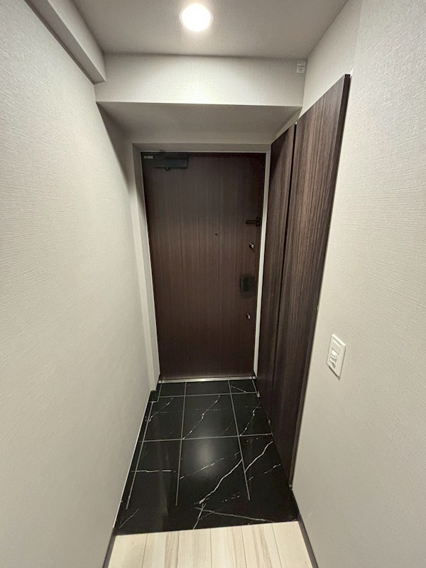 サンクレイドル西日暮里Ⅲ 玄関