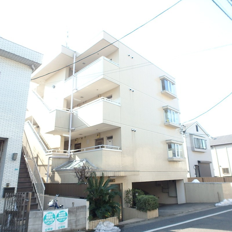 メゾンドール旭 外観