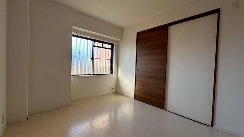 エクセレント丸太 ベッドルーム