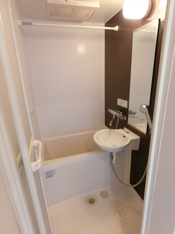 Glanz町屋アネックス   風呂画像