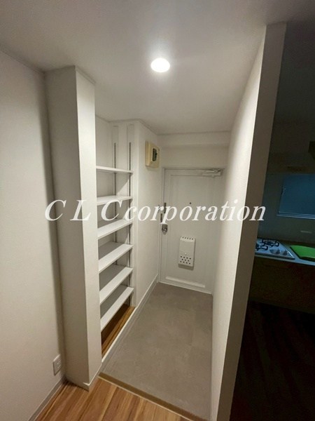 田辺コーポ 玄関