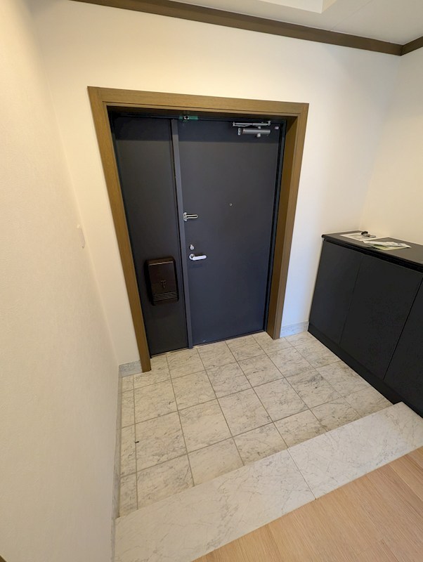 プレイスカサレリア 玄関