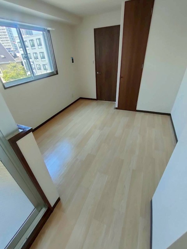 第一石山ビル ベッドルーム