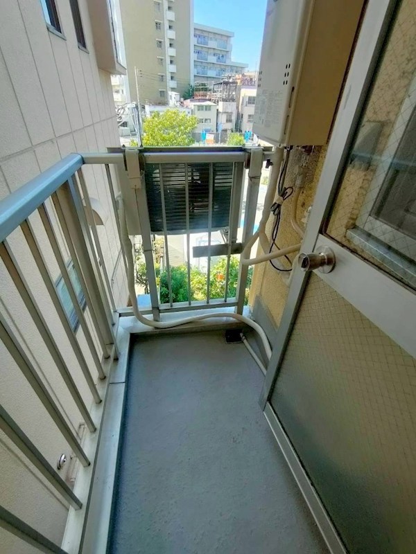 第一石山ビル ベランダ