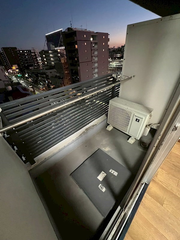 山口ビル  ベランダ