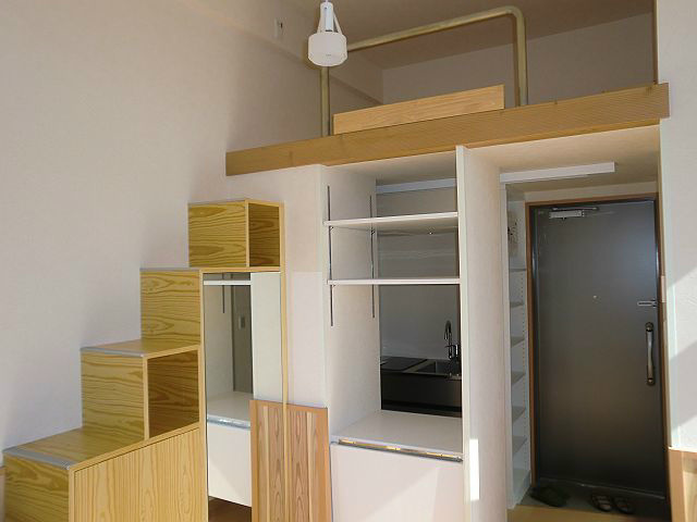 アビタシオン西日暮里         玄関