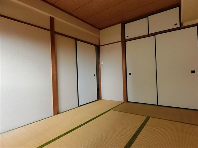 久五ビル ベッドルーム