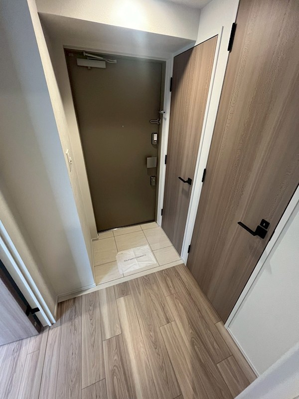 プライムアーバン西日暮里フロント 玄関