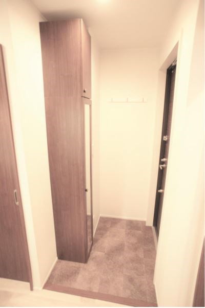 ポルックス  玄関