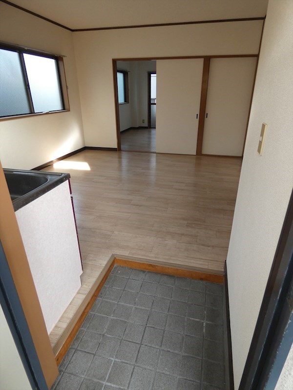 大津屋第二スカイハイツ  玄関