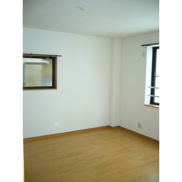 サンライズヤマト ベッドルーム