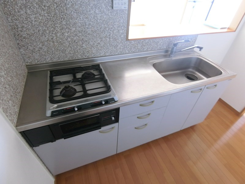 サンモールウエクサA キッチン