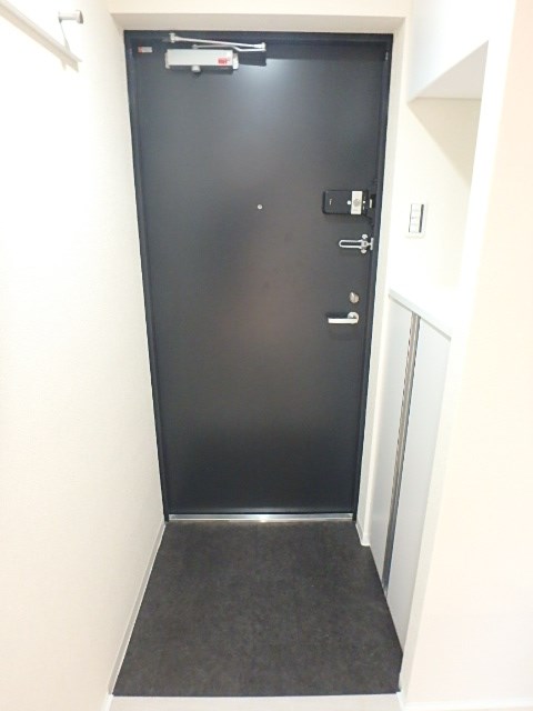 b&amp;#39;CASA Kitasuna 玄関