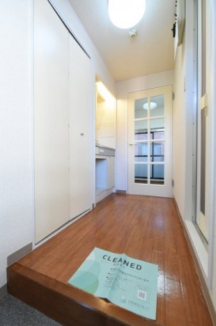 タウンシップ田端 玄関