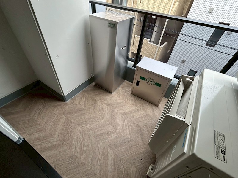 ルミーク北千住 ベランダ