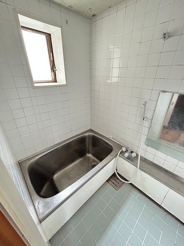 伊福貸家 風呂画像