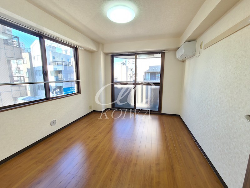 小岩スペースナイン  リビング