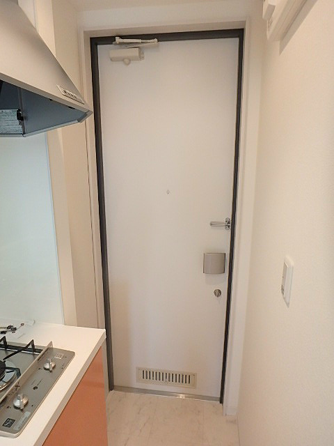 Liens REGALO 船堀 station 玄関