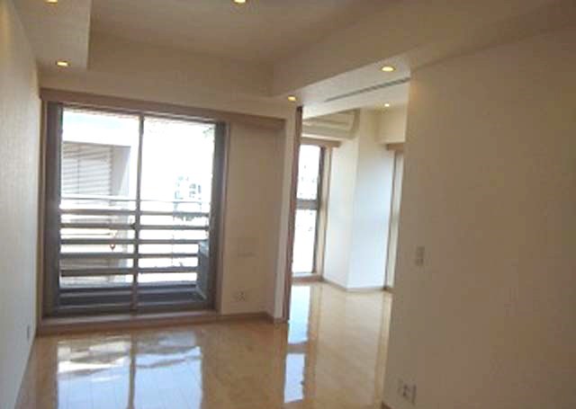 コンフォリア日本橋人形町ノース  リビング