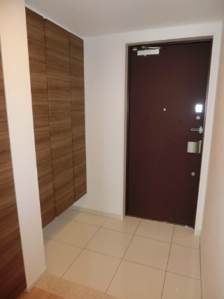 アラヤ清澄白河ビル  玄関