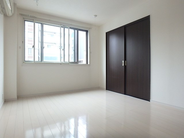 ソレイユ森下  ベッドルーム