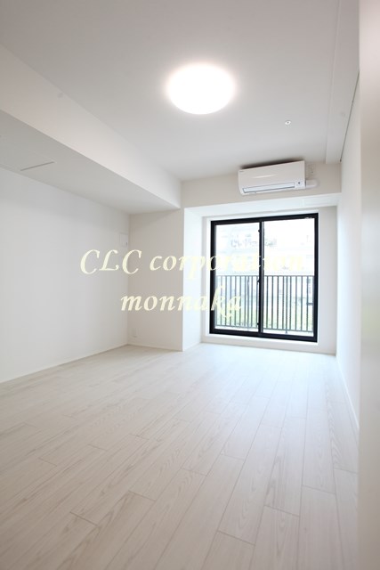 プライムメゾン両国 リビング