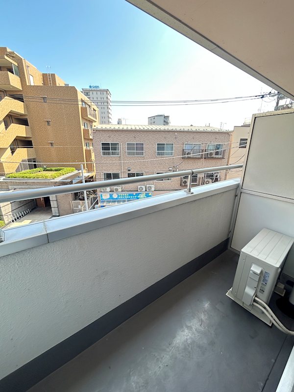 アーバンシティプルミエⅡ  ベランダ