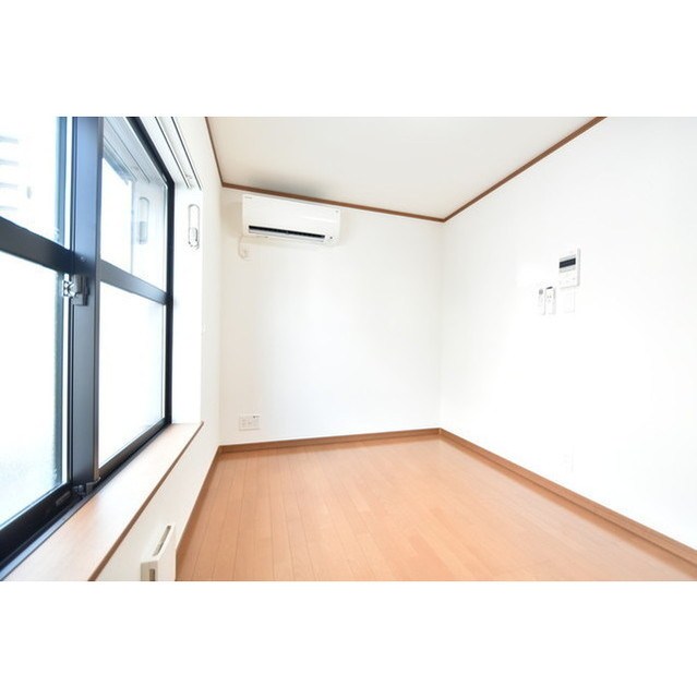 シャンテ綾瀬 リビング