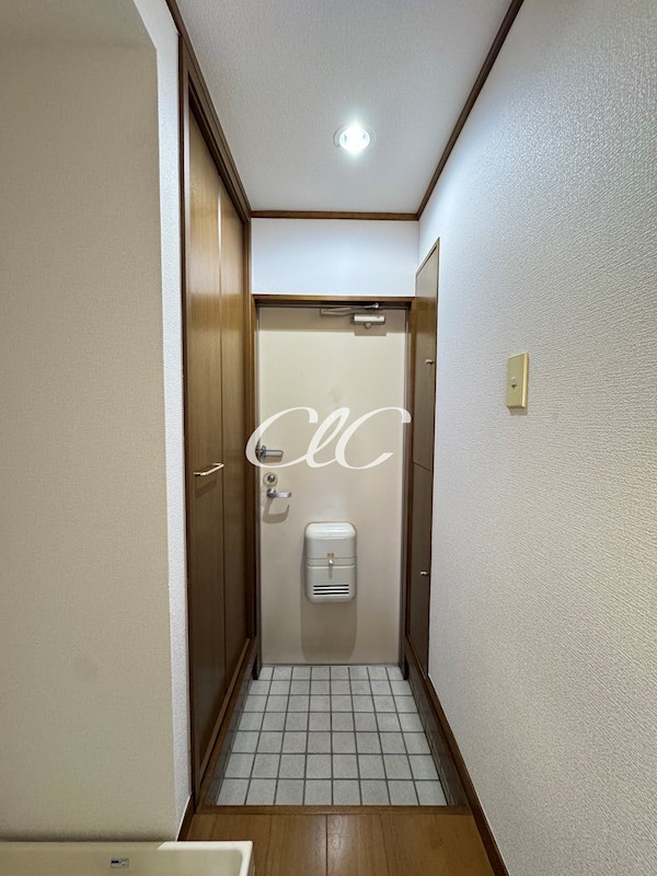 ソレイユフローラ１番館 玄関