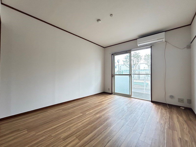 ソレイユフローラ１番館 リビング