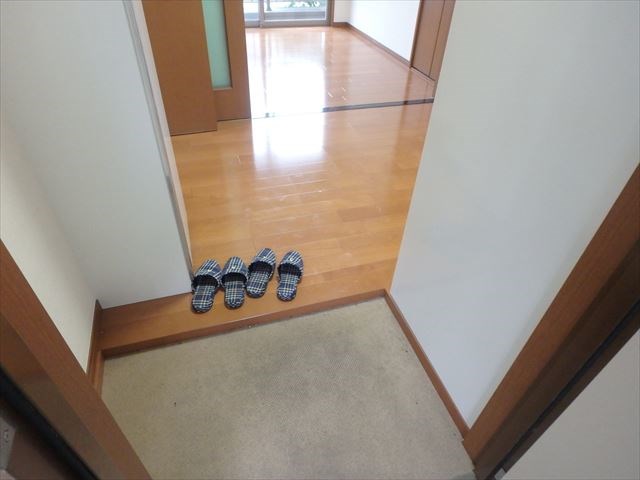 メゾンセキ 玄関