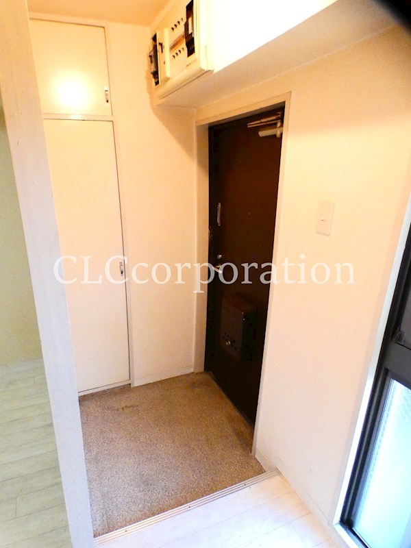 滝野川フラワーハイツ 玄関