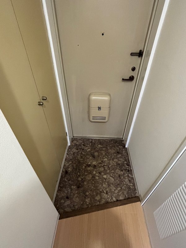 アーバンヒルズ西日暮里 玄関