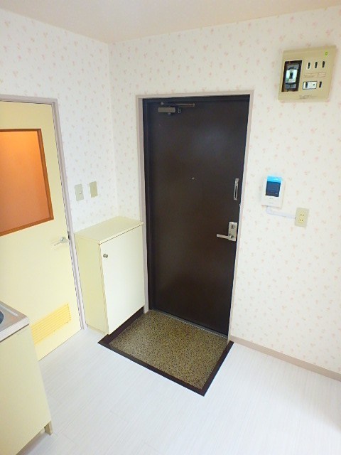 カサ・ヴェージャ 玄関