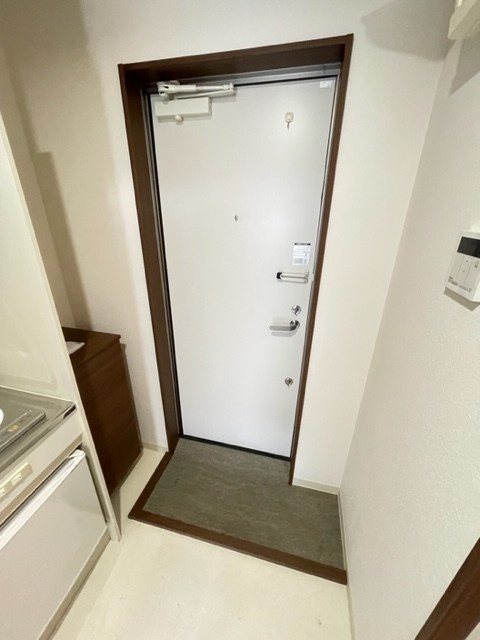 ネイビーフィールドⅡ 玄関