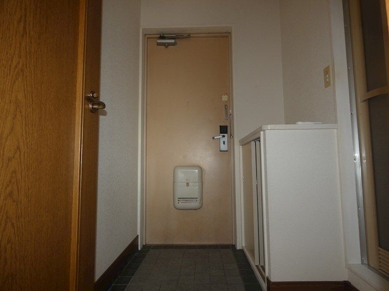 エンゼルハイツ  玄関