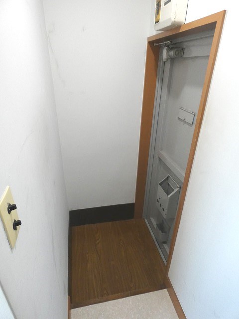 齊藤マンション  玄関