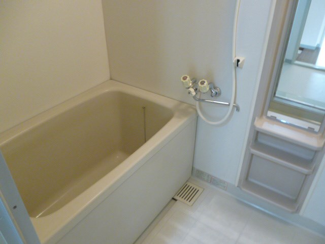 グランシャリオお花茶屋  風呂画像