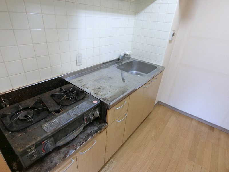 サル・ドュ・セジュール  キッチン