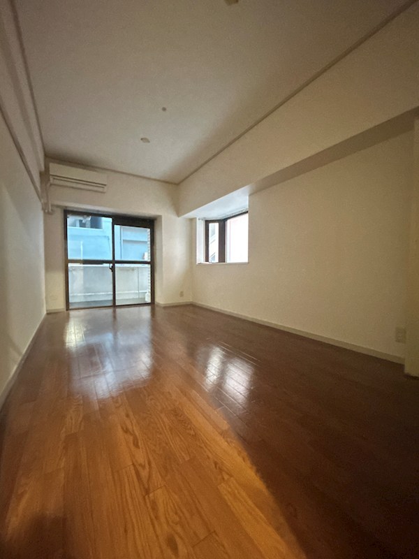 第２ツボイビル リビング