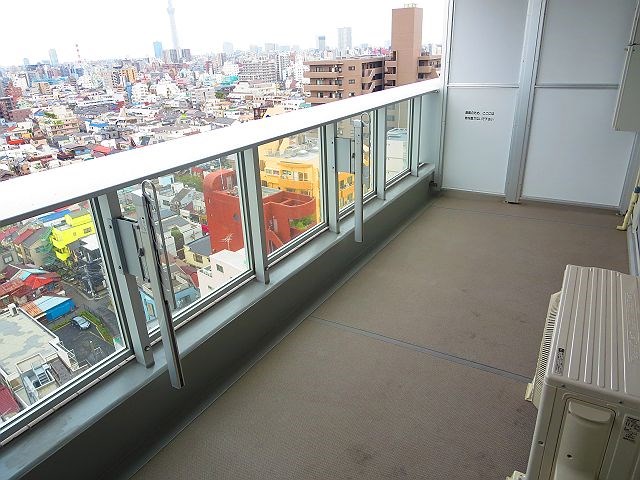 アトラスブランズタワー三河島  ベランダ
