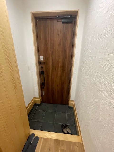 漆喰の家　高砂 玄関